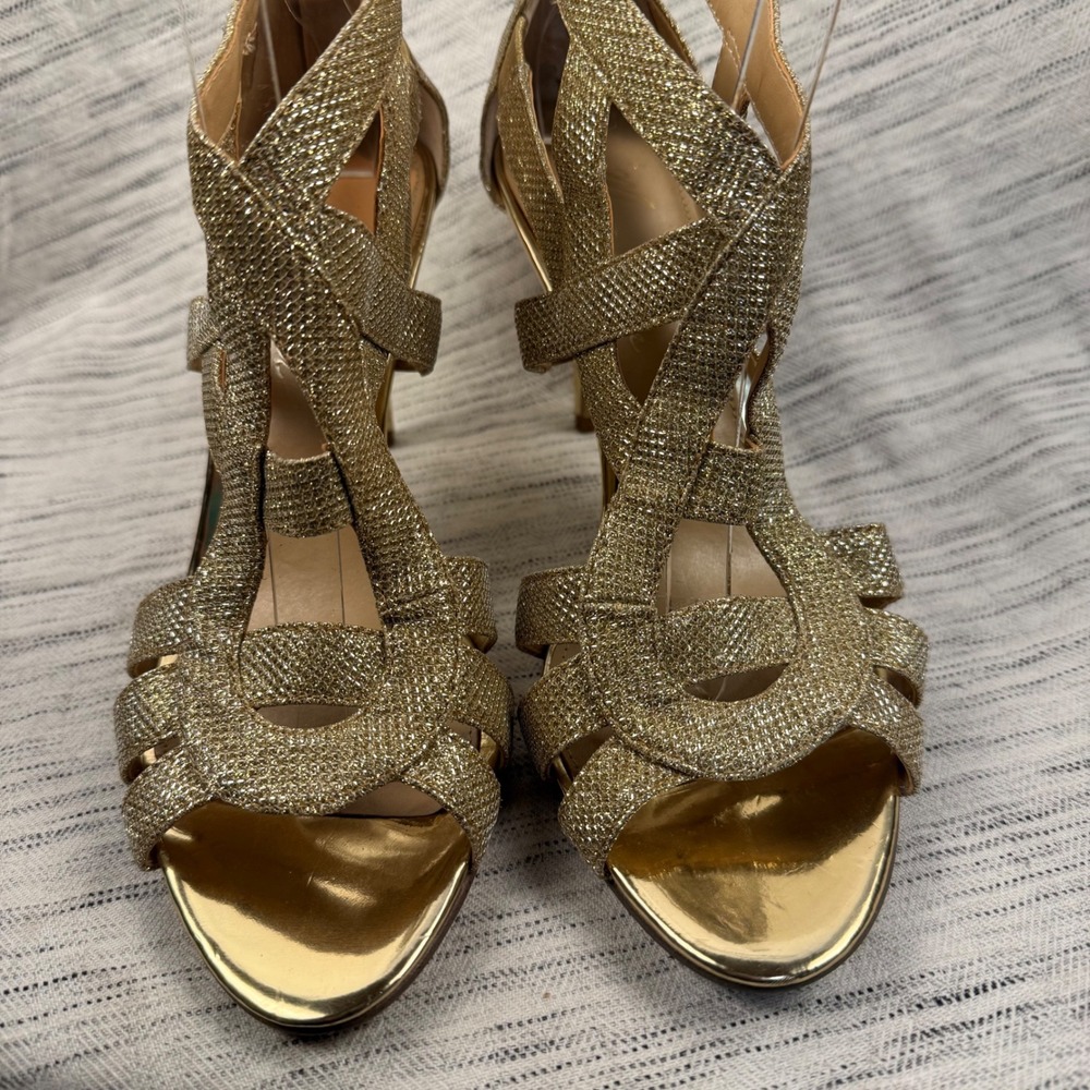 Marc Fisher Gold Nala Sandals Size 8.5 Metallic Formal Pump Heel Wedding - Picture 4 of 13